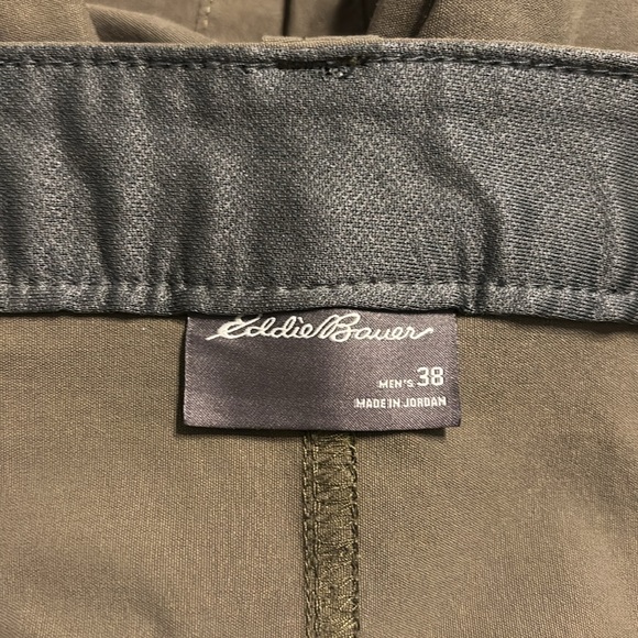 Eddie Bauer Rainer Shorts - Picture 8 of 11